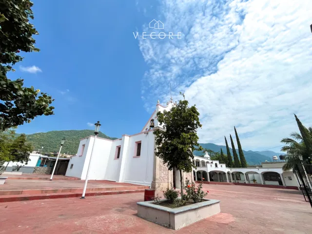 place photo 23