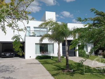 place photo 37