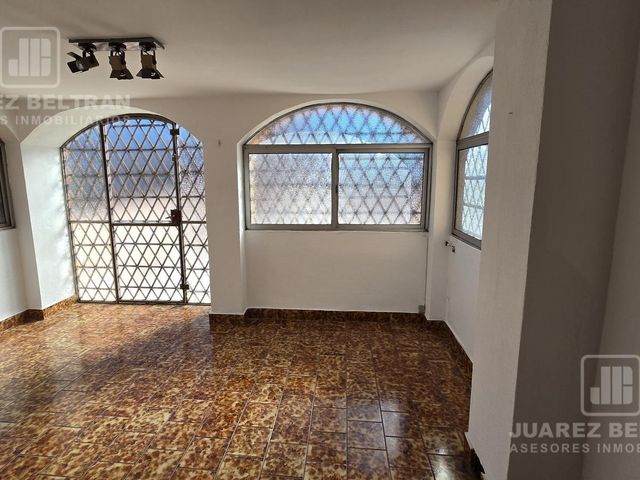 place photo 56