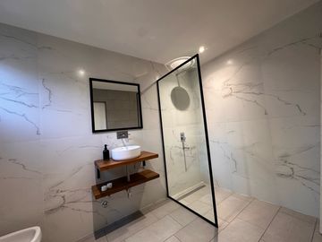 place photo 60