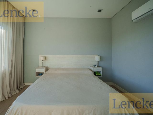 place photo 80