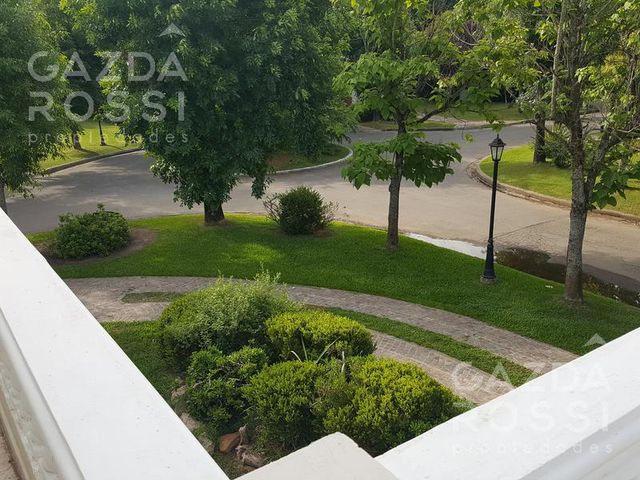 place photo 57