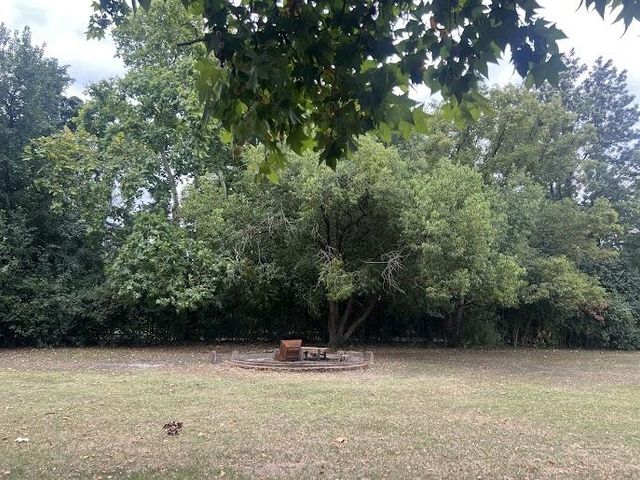 place photo 37