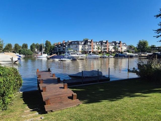 place photo 49