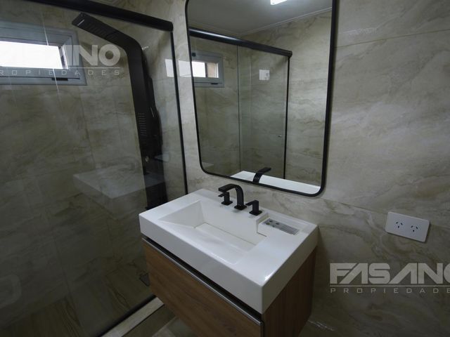 place photo 47
