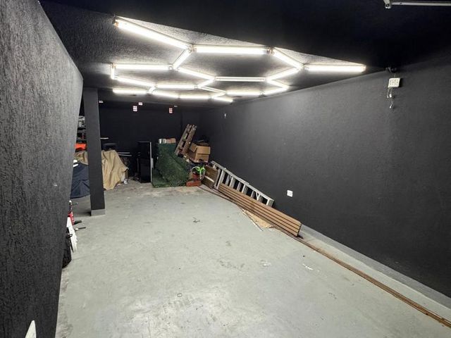 place photo 79