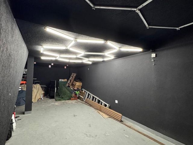 place photo 78