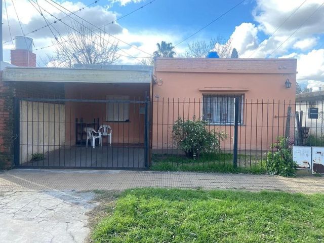 Casa EN FUNES