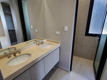 place photo 56