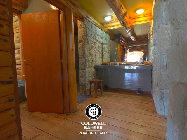 place photo 46