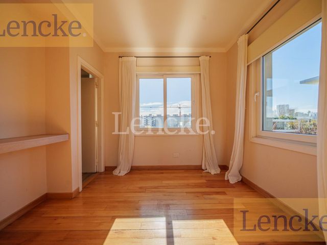 place photo 93