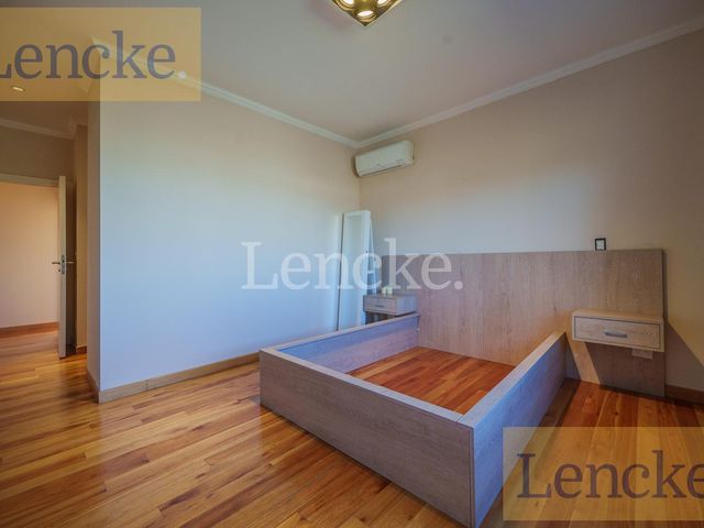 place photo 87