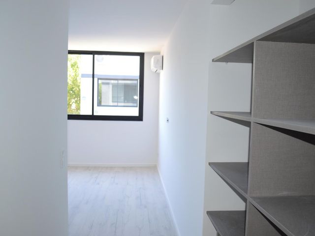 place photo 52