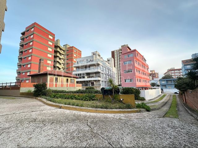 place photo 33