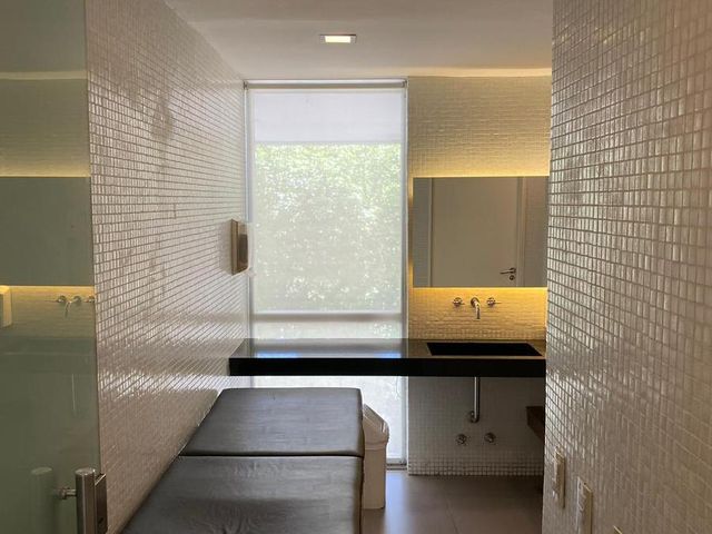 place photo 45