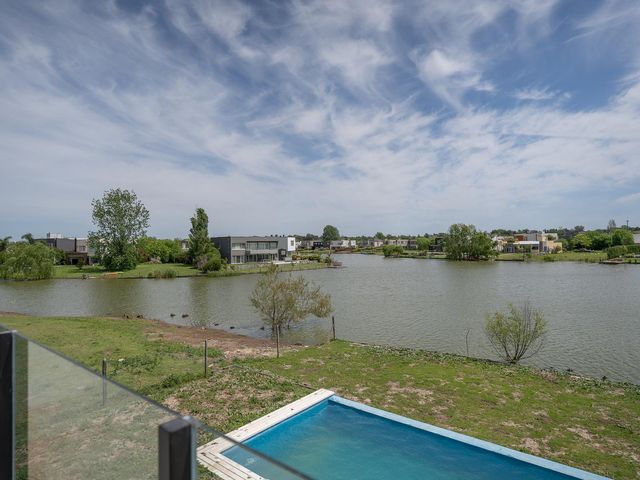 place photo 42
