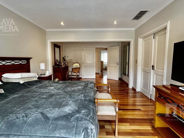 place photo 68