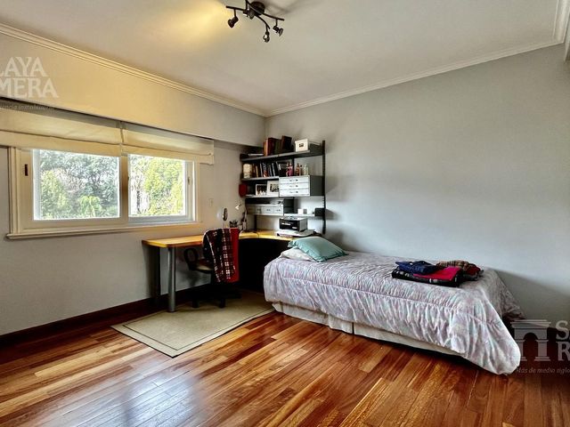 place photo 72