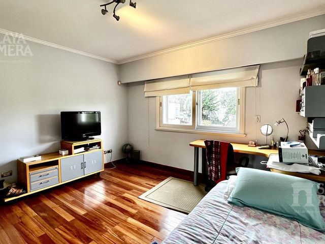 place photo 78