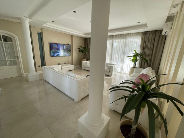 place photo 57