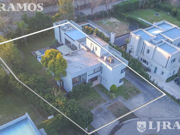 place photo 28
