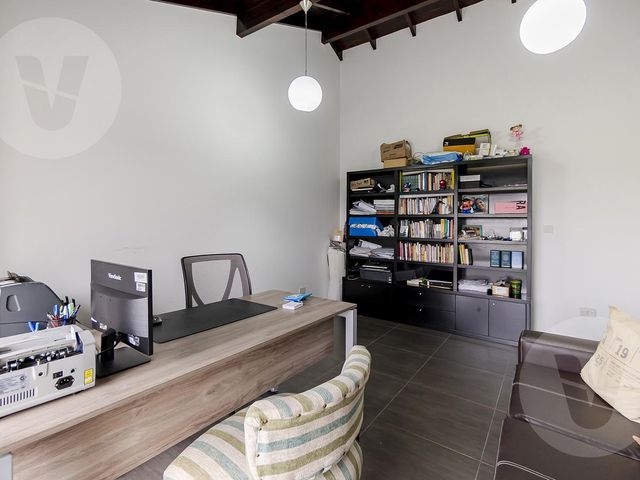 place photo 54
