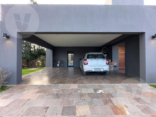 place photo 61