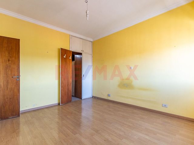 place photo 82