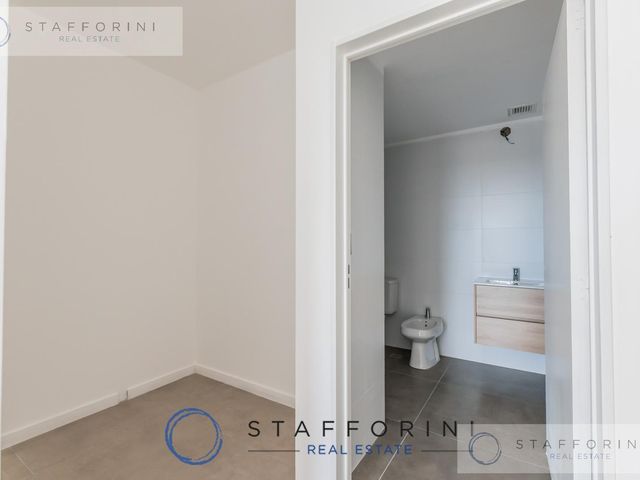 place photo 81