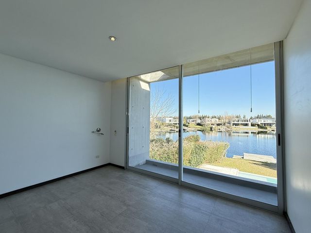 place photo 74