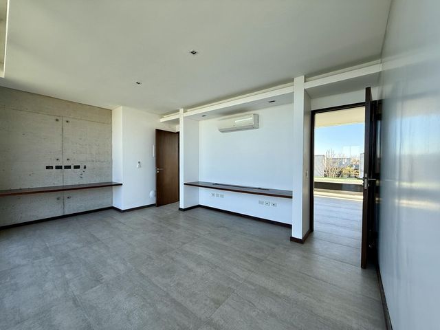 place photo 60