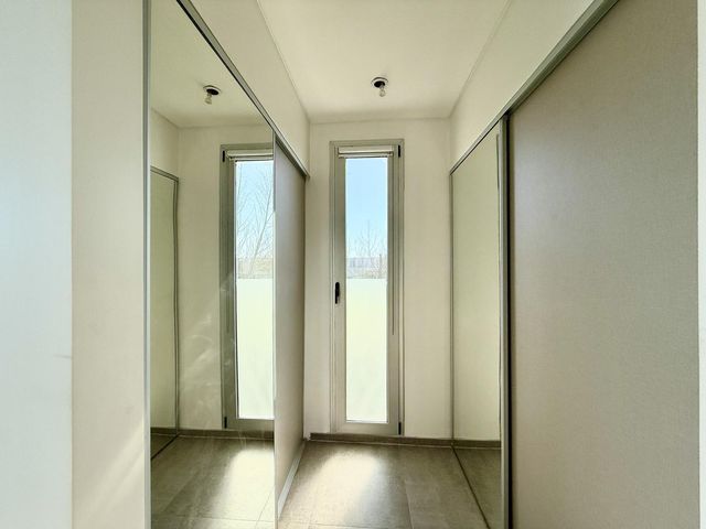 place photo 67