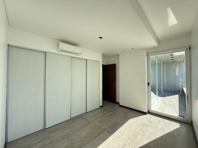 place photo 81