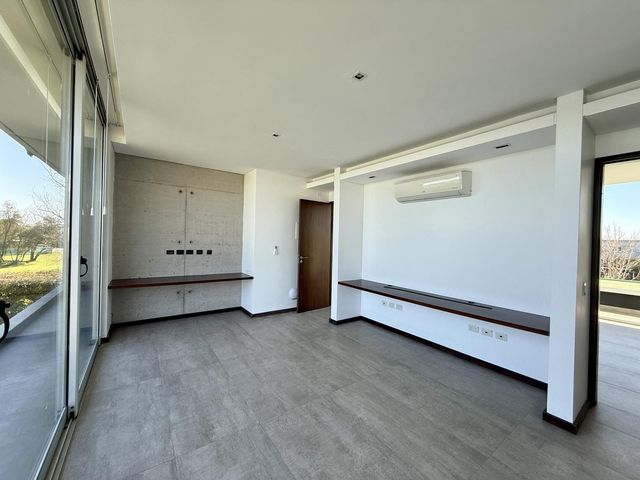place photo 56