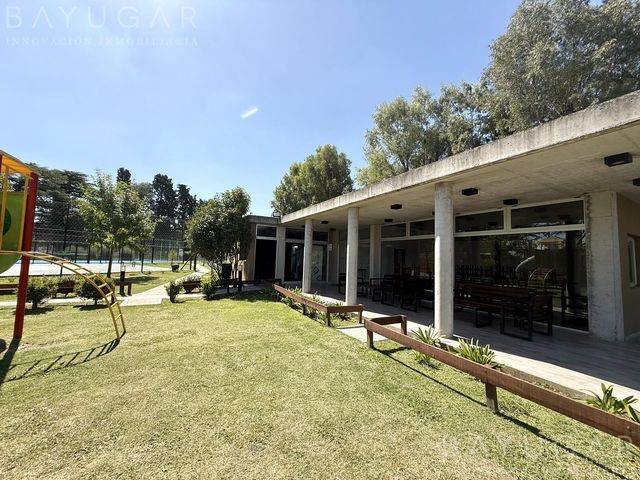 place photo 24