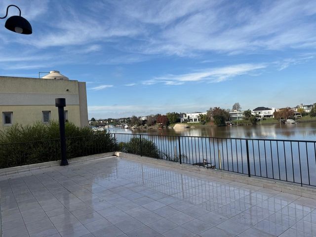 place photo 38