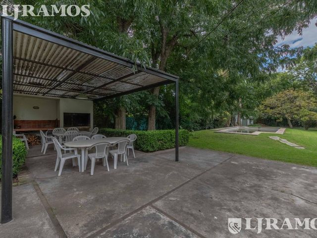 place photo 36