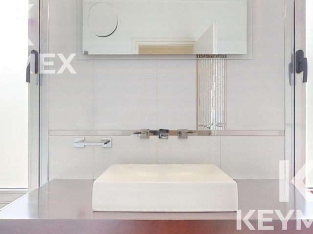 place photo 56