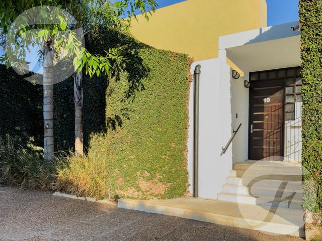 place photo 47