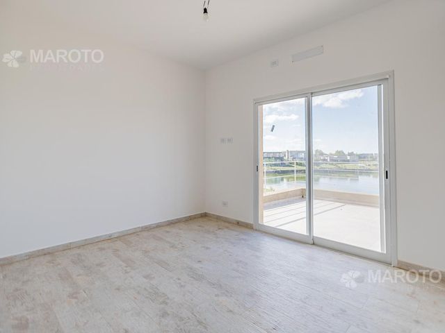 place photo 56