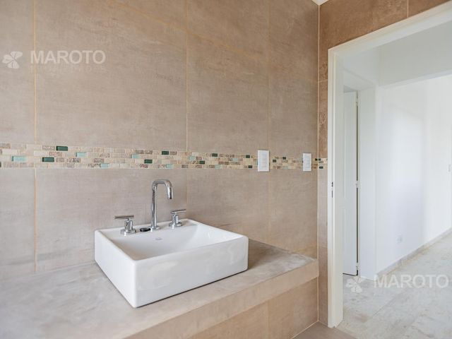 place photo 64