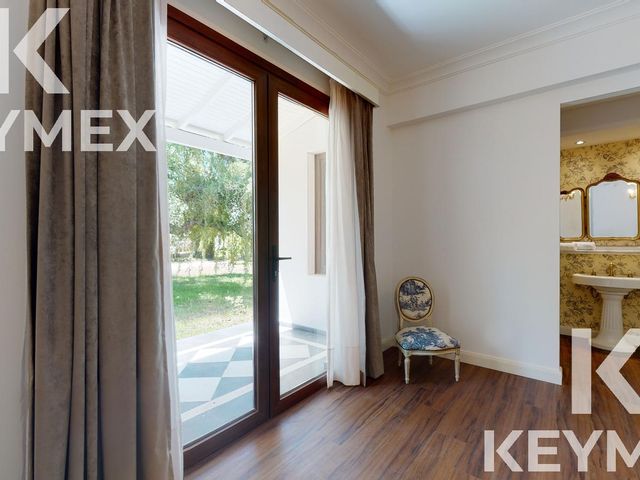 place photo 89