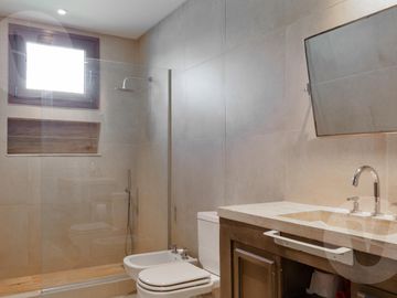 place photo 53