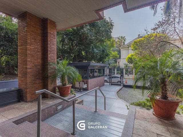 place photo 66