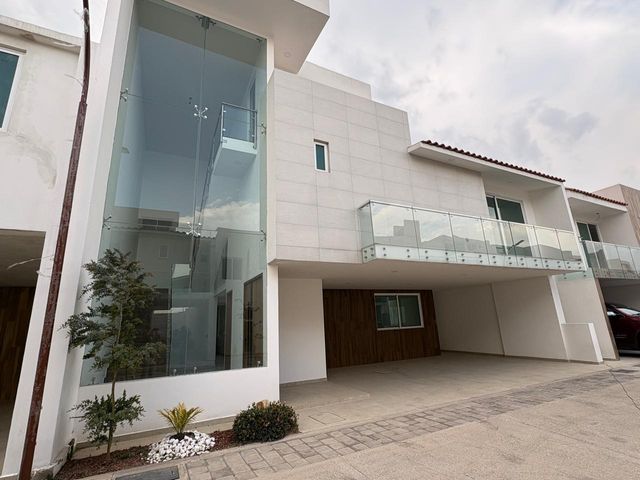 place photo 30
