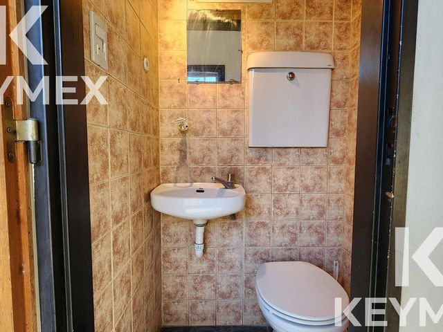 place photo 43