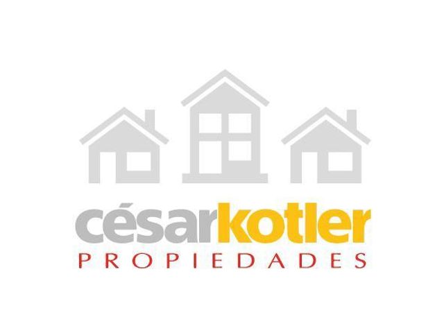 Dúplex de 4 amb. c/cochera en Temperley Oeste