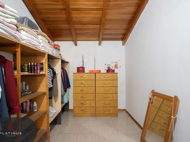 place photo 50