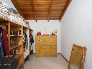 place photo 50
