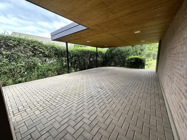 place photo 38